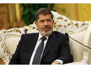 Mursi'nin tutukluluk süresi uzatıldı