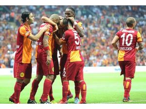 Galatasaray 3 puanla başladı