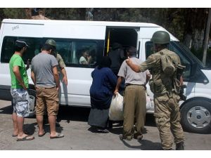 Rasulayn bölgesinden kaçan 50 Suriyeli Türkiye'ye sığındı