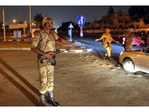 Mısır'da cezaevinden kaçan mahkum dehşet saçtı