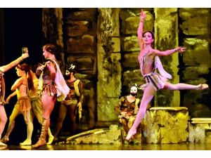 Bodrum Bale Festivaline Spartacus'le final