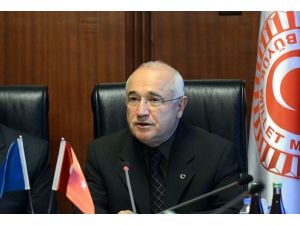 Milletvekillerinin de yasalara uymaları saygının gereği