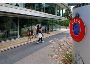UEFA'dan Türk hakemlere görev