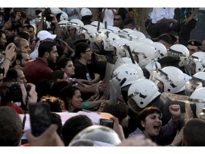 Ramallah'ta İsrail protestosuna müdahale
