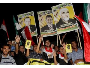 Gazze'deki Filistinliler Erdoğan posterleriyle yürüdü