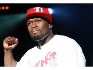 İstanbul'da ünlüler geçidi