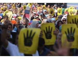 Mısırlılara sokağa inme ve eylem çağrısı