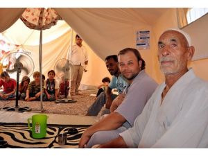 Suriyeli sığınmacılar müdahaleyi bekliyor