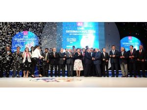 82. İzmir Enternasyonal Fuarı açıldı
