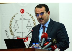 Bize çoğulcu tavsiyelerde bulunma hakkına sahip değiller