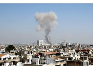 Esed rejimi havan topu ve roketle saldırdı: 56 ölü