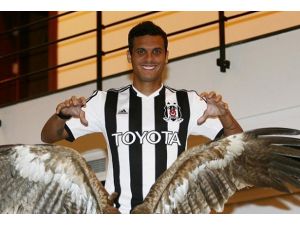 Beşiktaş Ramon'la sözleşme imzaladı