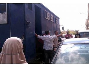 Tutukluluk süreleri uzatıldı