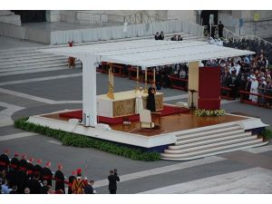 Papa'dan barış duası