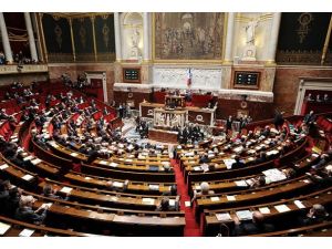 Fransa BM Güvenlik Konseyi'ne gidecek