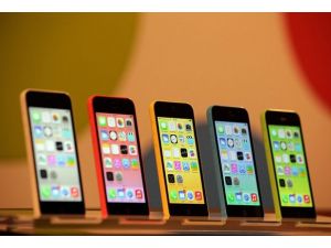 iPhone 5S ve iPhone 5C tanıtıldı