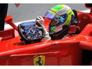 Massa Ferrari'den ayrılıyor