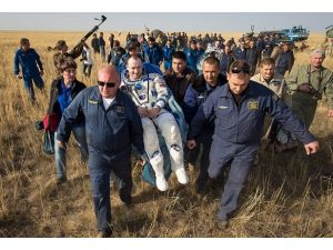 Soyuz Dünya'ya döndü