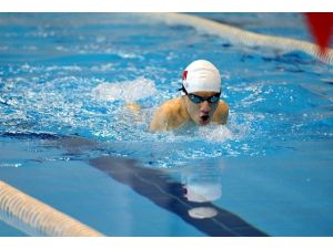 Tokyo'da hüznü mutluluğa dönüştürmek istiyor