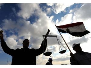 Mısır'da "25 Ocak Devrimi şehitleri davalarında" beraat