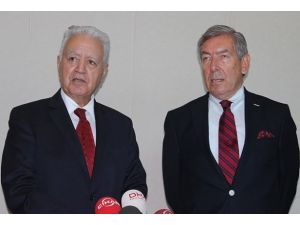 CHP heyeti Mısır'dan döndü