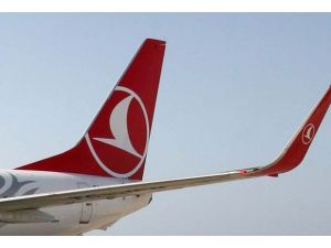 Yanık kokusu THY uçağını geri döndürdü
