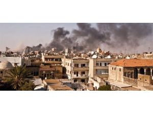 Esed güçlerinin saldırılarında 93 kişi öldü