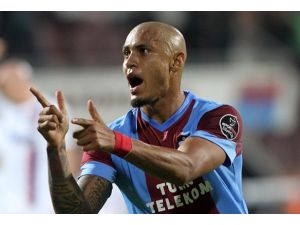 Trabzonspor'u Henrique sırtladı