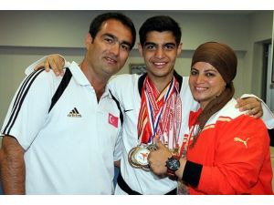 Beş yıla 13 madalya sığdırdı