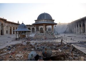 Bombalar kültür mirasını da yok ediyor