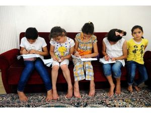 İzmir'deki Suriyeli öğrencilere okul talebi