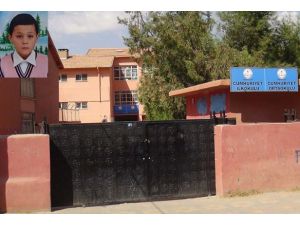 Okulda dolabın altında kalan çocuk öldü