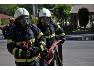 Hayat kurtarıyorlar ama meslek statüleri yok