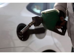 Benzinde 8 kuruşluk indirim