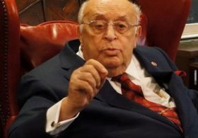 Süleyman Demirel'e Suç duyurusu