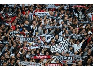 Beşiktaş taraftar dernekleri özür diledi