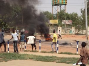 Sudan'da parti liderine gözaltı