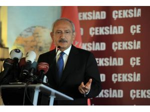 Dış politikamızın barış eksenli olması lazım