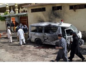 Pakistan'da bombalı saldırı