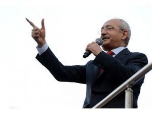 AK Parti'ye oy verenleri ikna edin