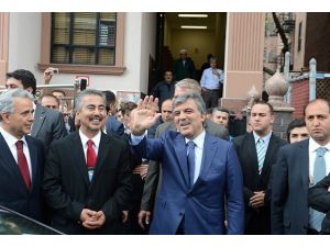 Gül New York izlenimlerini Twitter'dan paylaştı