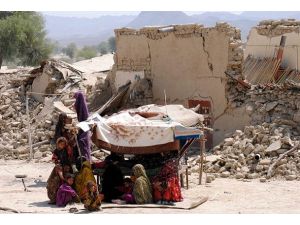 Pakistan'da  6,8 büyüklüğünde deprem