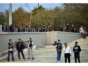 Taksim Meydanı'nda izinsiz gösteri