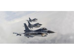 Suriye helikopteri Türk jetlerinin uyarısıyla geri döndü