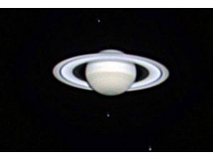 Satürn'ün ayı Titan'da plastik bulundu