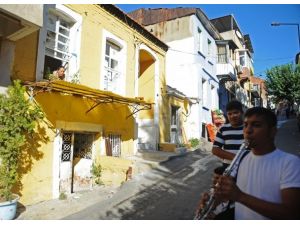 Demokratikleşme Paketi'ne Romanlardan destek