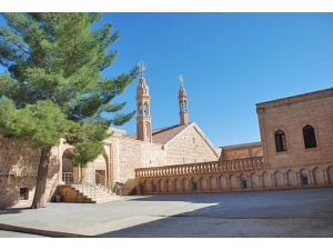 "Karar tüm Süryani halkını sevindirdi"