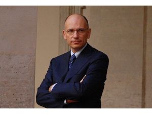 Letta güvenoyu aldı