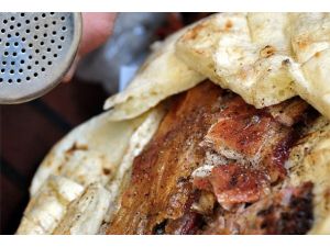 Kurban etine zamlı karabiber