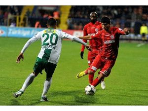 Bursaspor deplasmanda galip